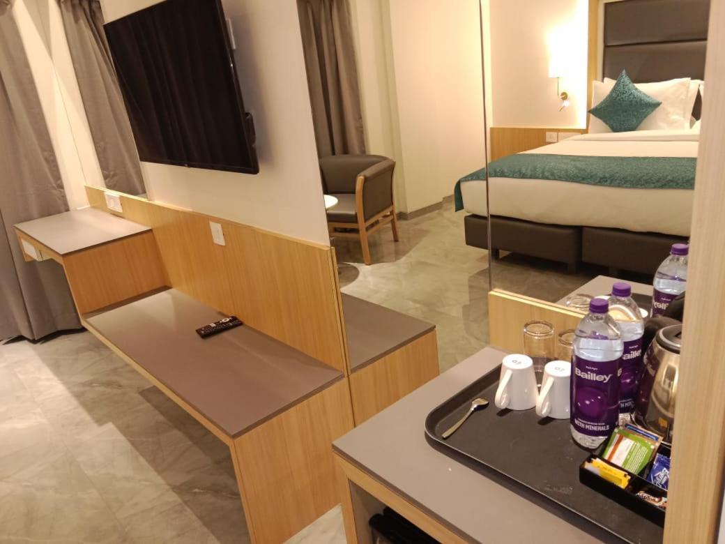 Coronet The Boutique Hotel Pune Esterno foto